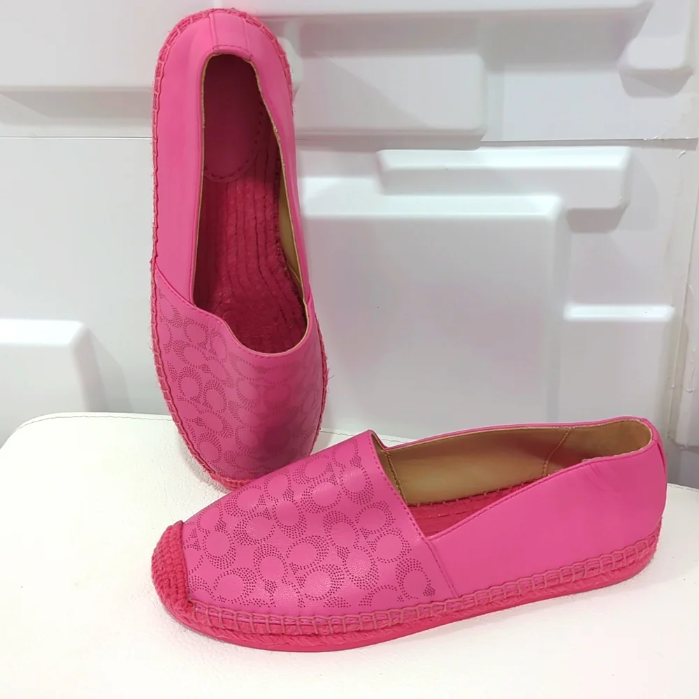 Coach flats - Picture 1 of 3